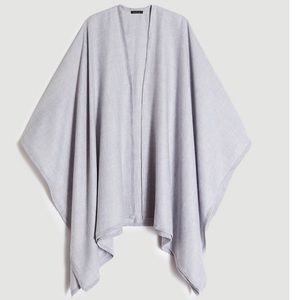 NWT ANN TAYLOR SUPER SOFT GRAY OPEN PONCHO